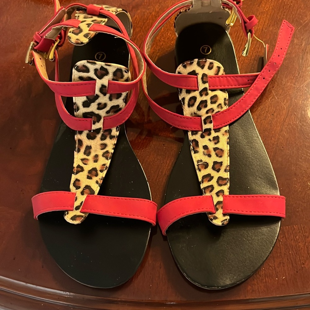 Anna Leopard/Red gladiator sandals sz 7 NWOB